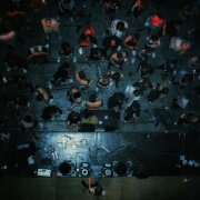 докури - весь квартал танцует