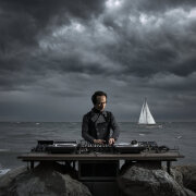 Timofei Ponomarev - Парус